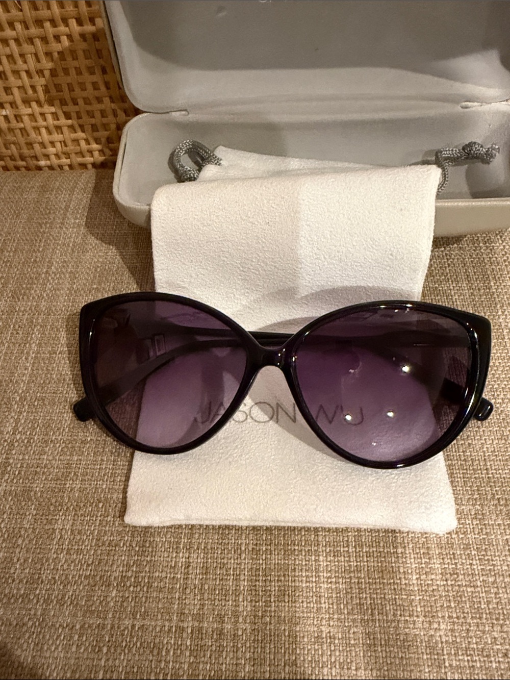 Modo for Jason Woo Silvie Black cat shaped sunglasses handmade in Japan